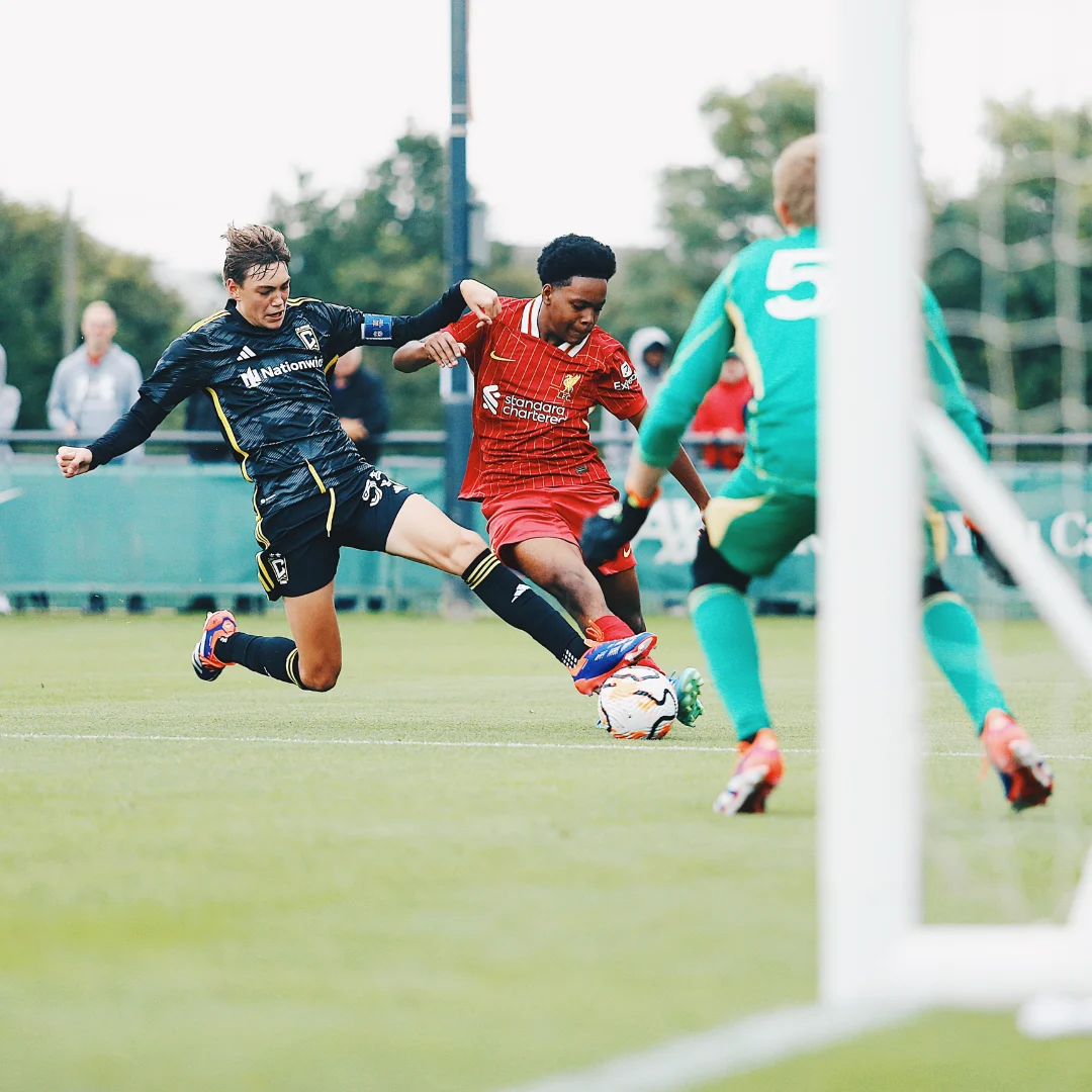 Columbus Crew U15 Merseyside U15 Foto 7