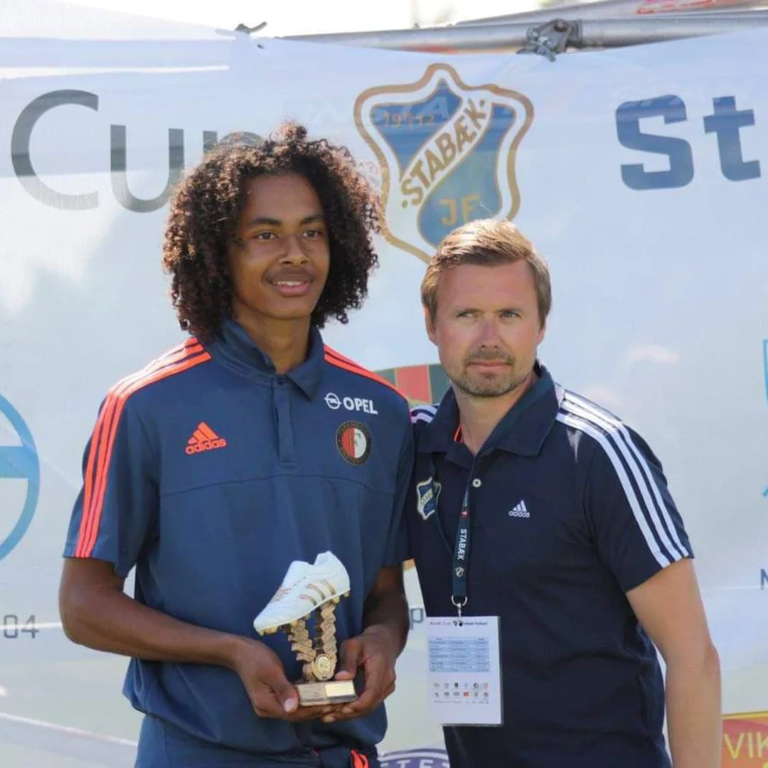 Manchester United x OV - News item 2025 1